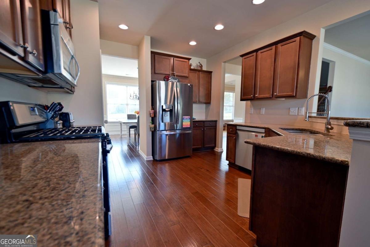 397 Royal Sunset Drive Dallas - 11