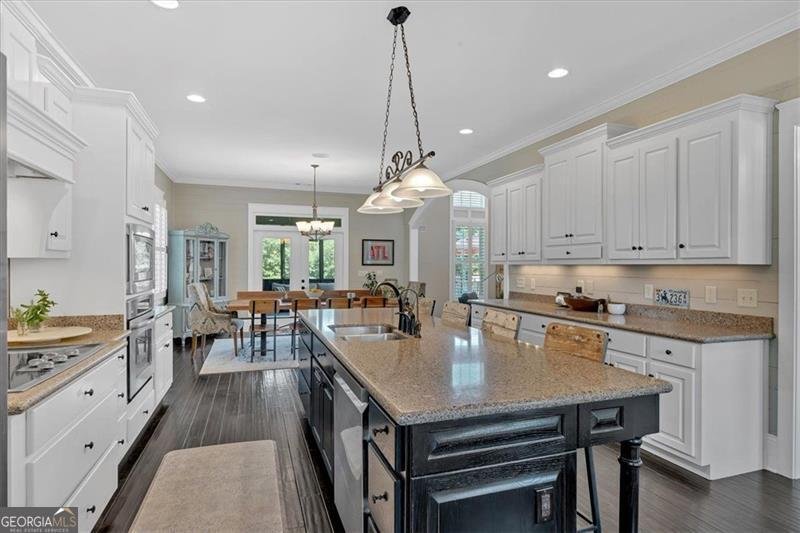1021 AVERY Road Canton - 15