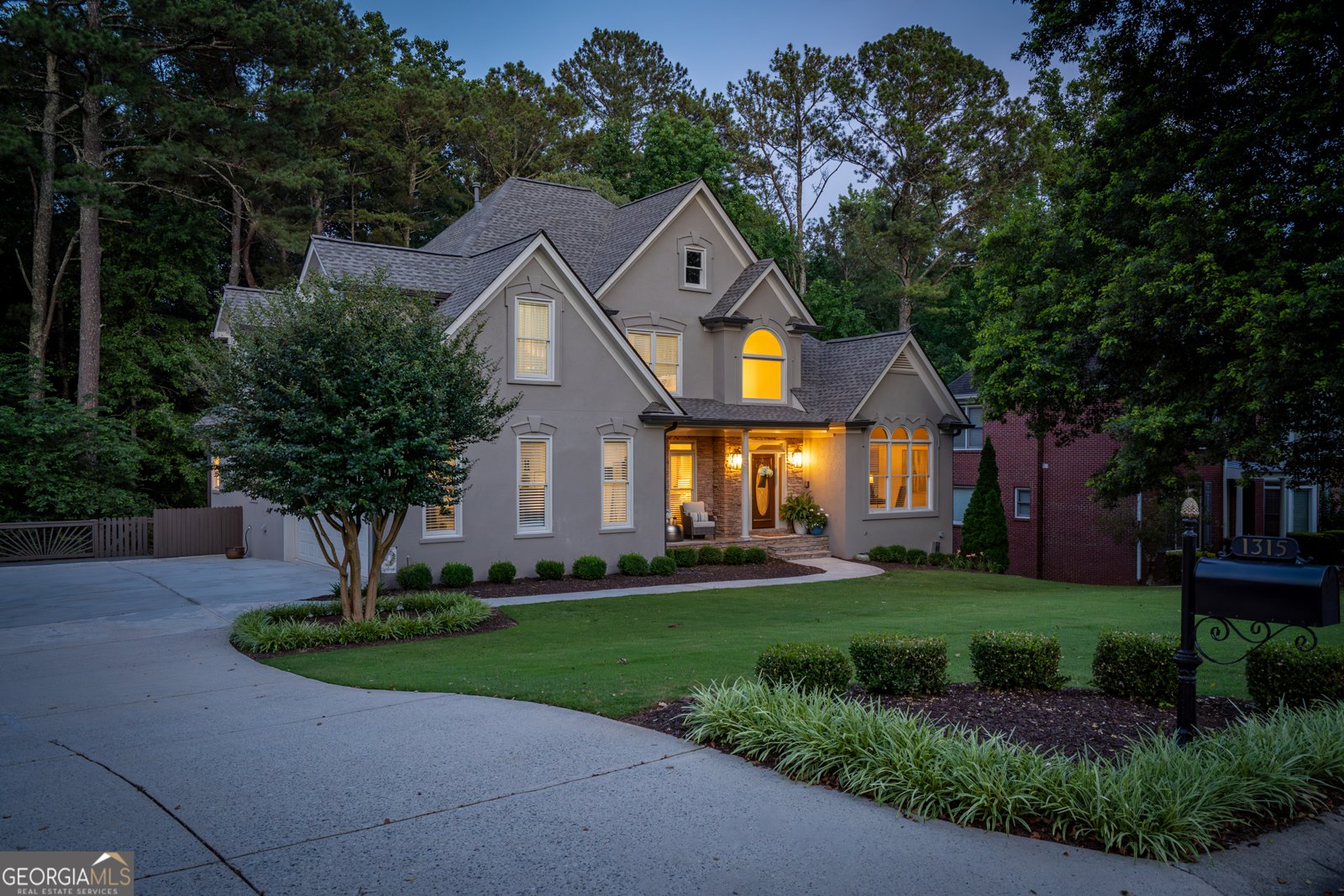 1315 Woodland Trace Cumming - 31