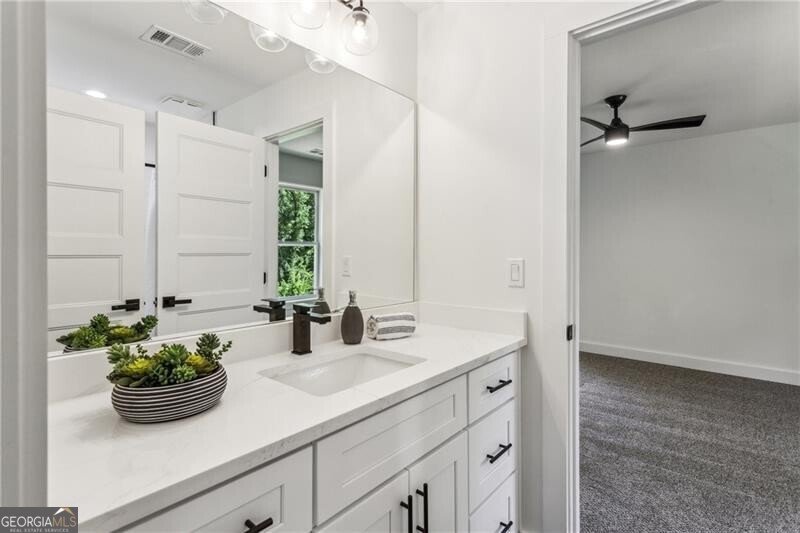 1533 Willowbrook Drive Atlanta - 24