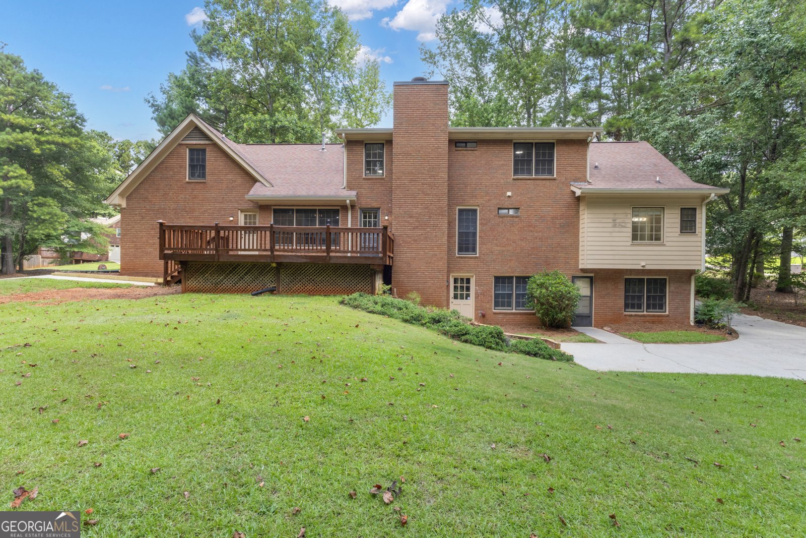 100 Queens Gate Fayetteville - 53
