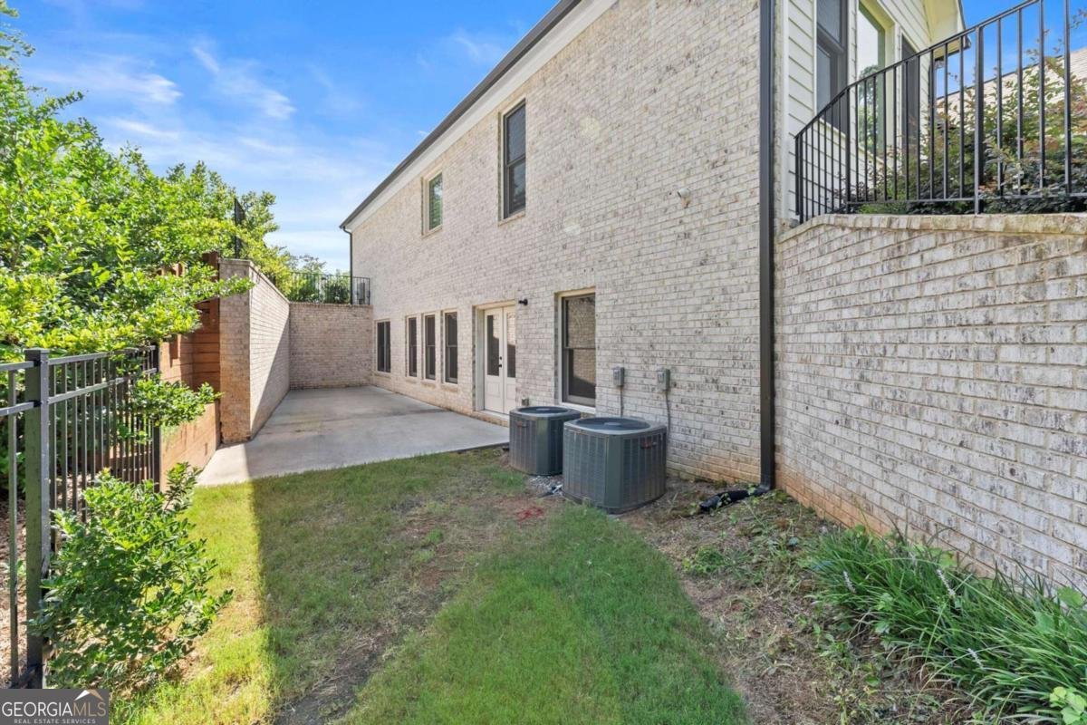4584 Salmo Drive Roswell - 10