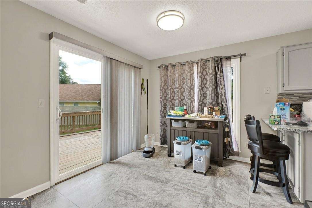 2432 Country Lake Lane Powder Springs - 9