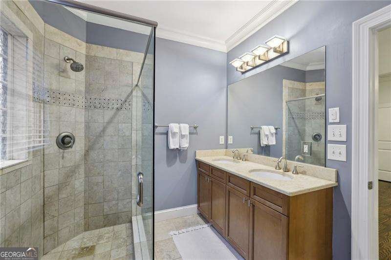 2477 Edwards Drive Atlanta - 24