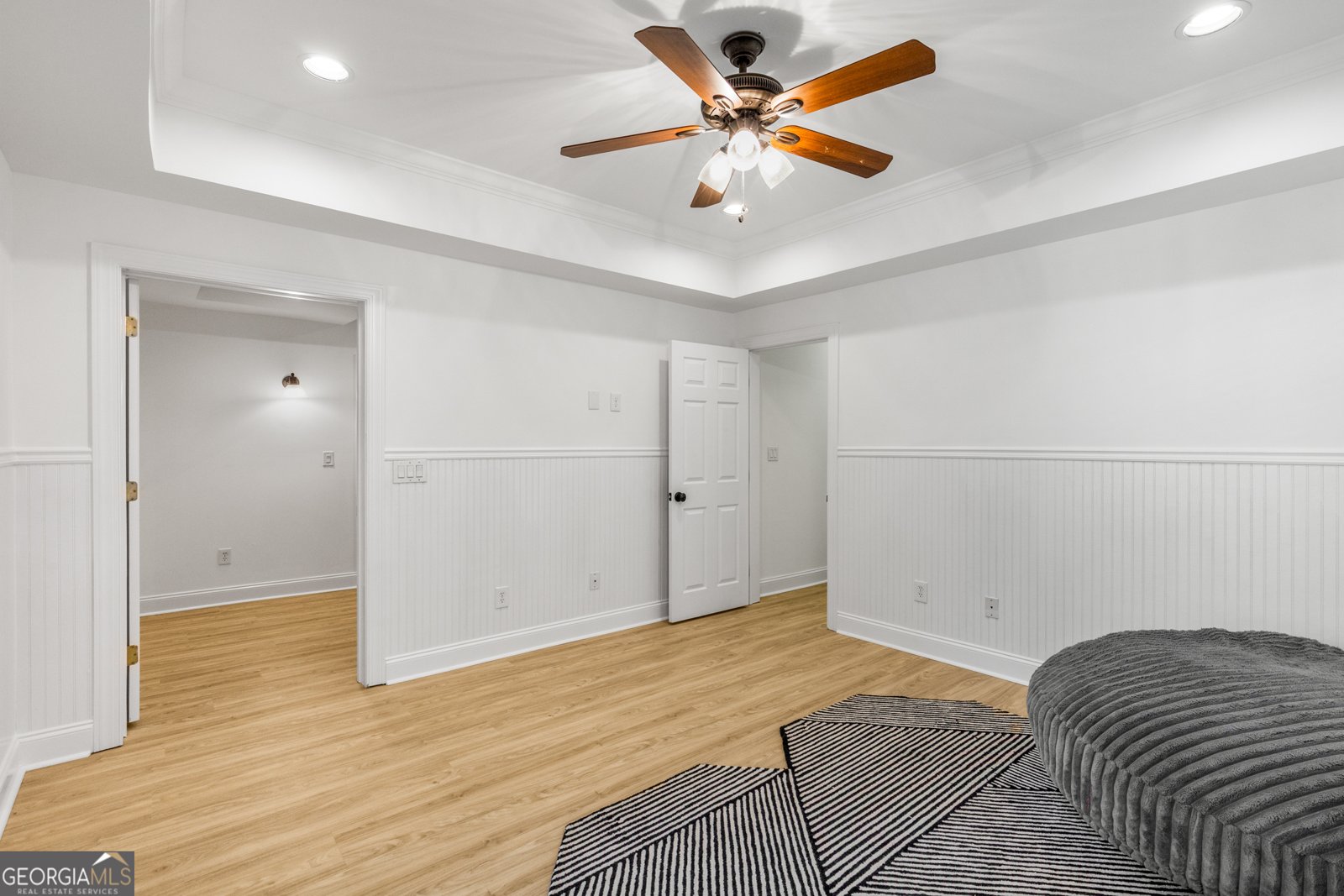 1558 Ridenour Parkway Kennesaw - 28