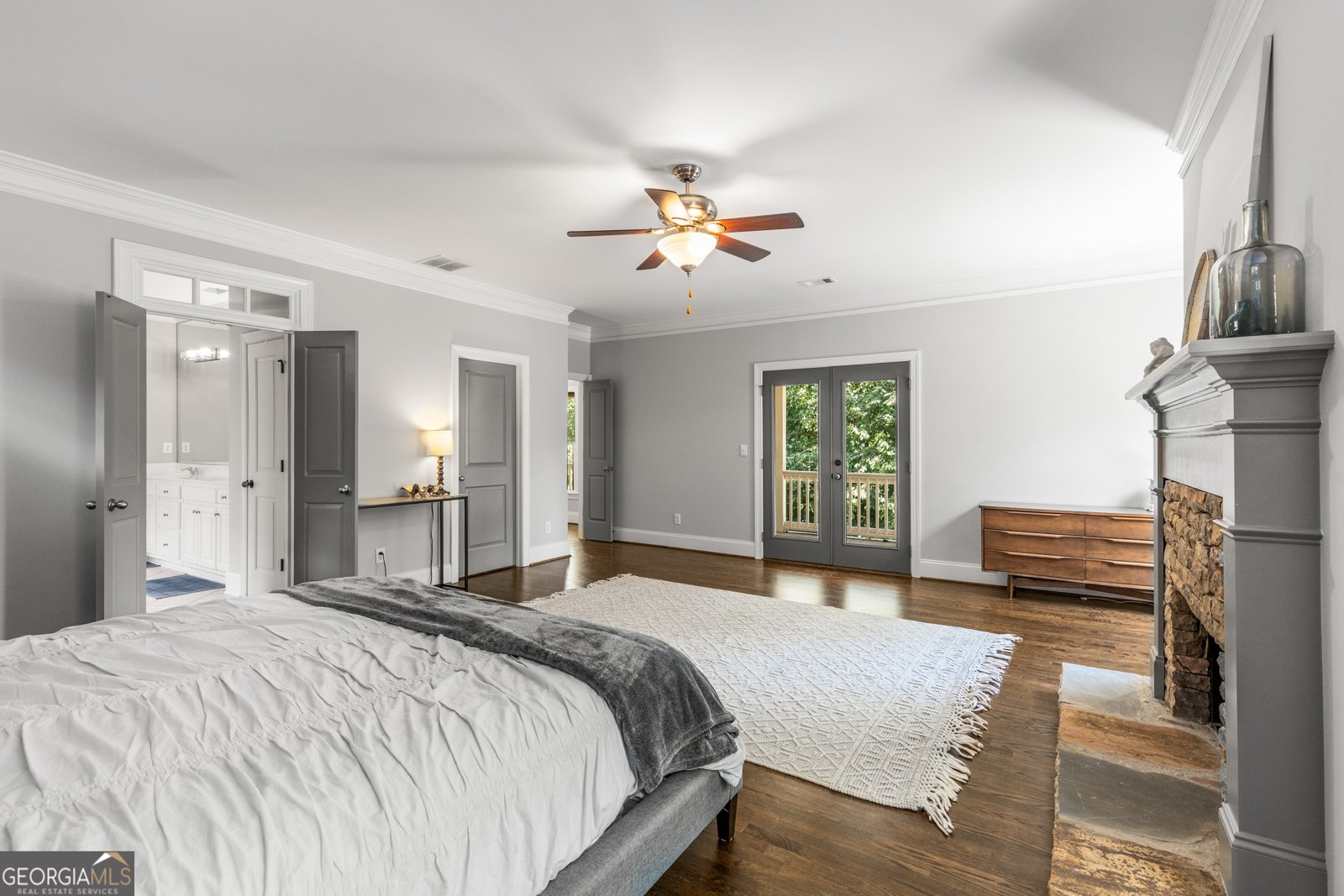 1558 Ridenour Parkway Kennesaw - 40