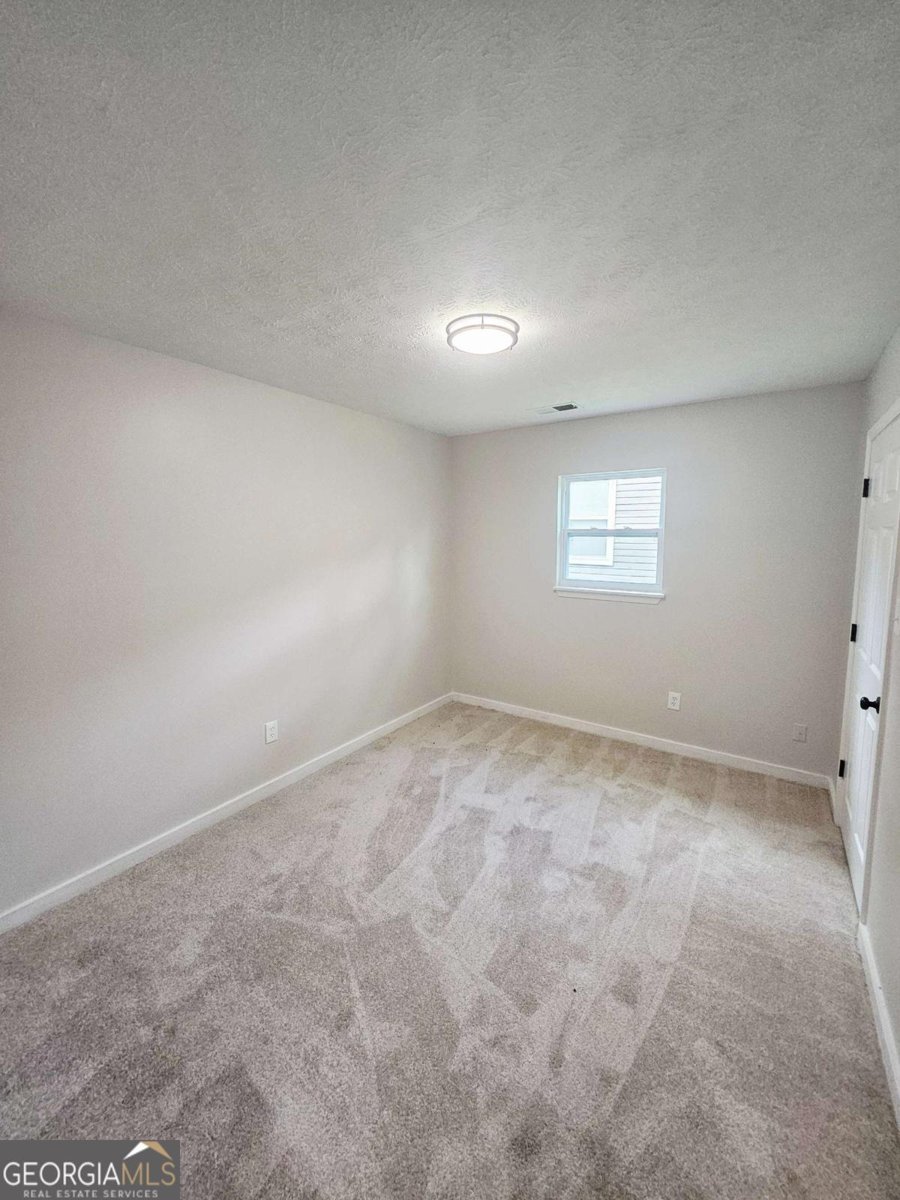 325 Quilly Street Griffin - 12