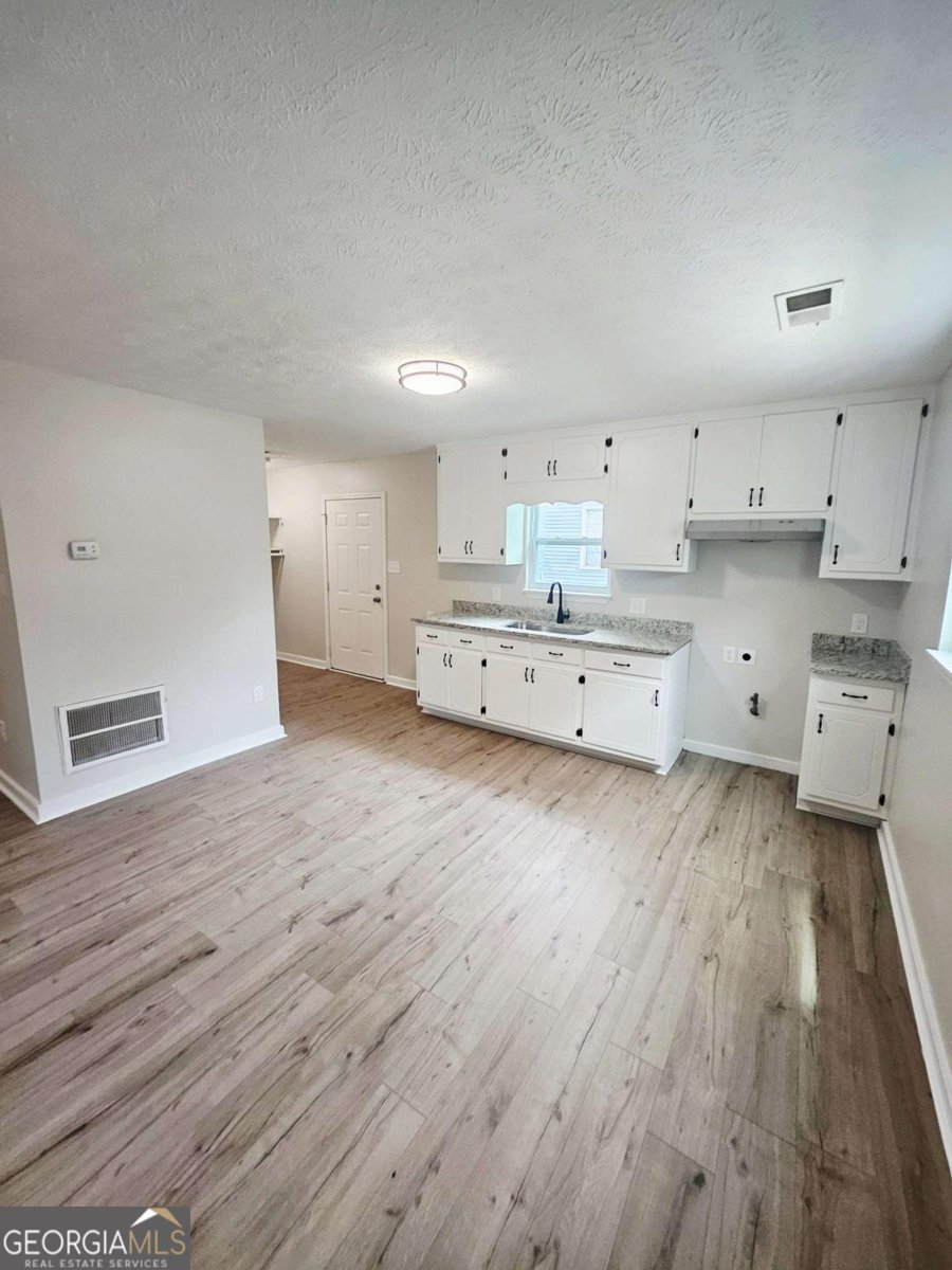 325 Quilly Street Griffin - 8