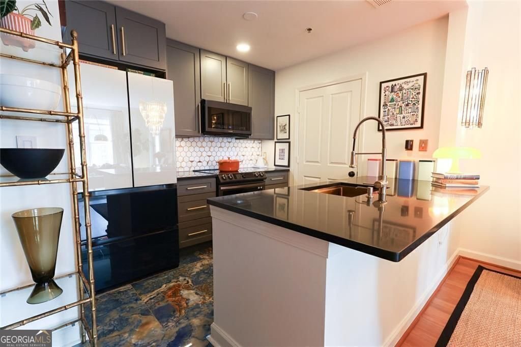 1101 Juniper Street Atlanta - 20