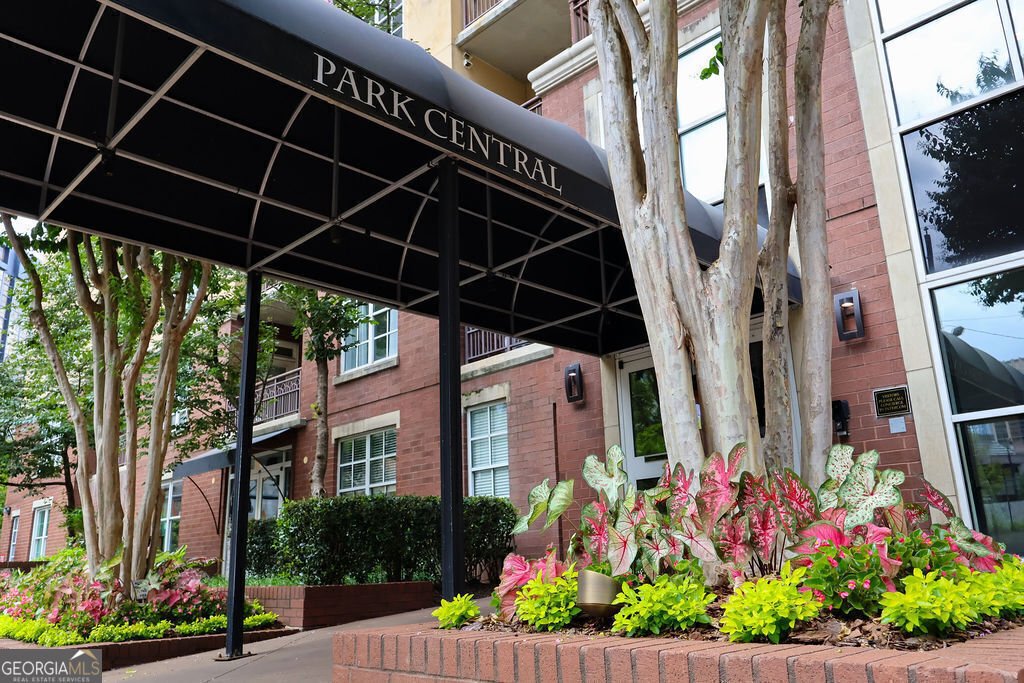 1101 Juniper Street Atlanta - 40