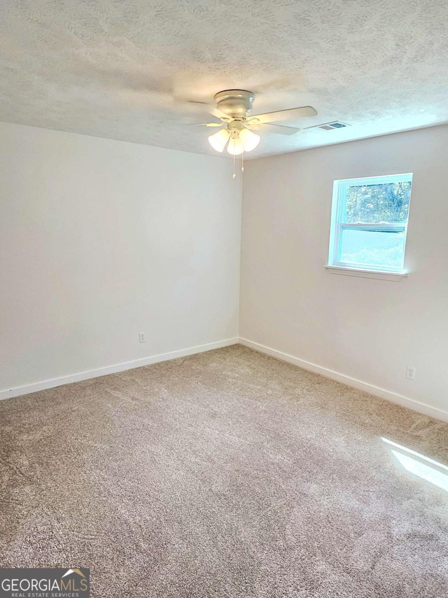 1054 College Ext Street Griffin - 4