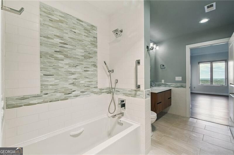 2950 Mount Wilkinson Parkway Atlanta - 18