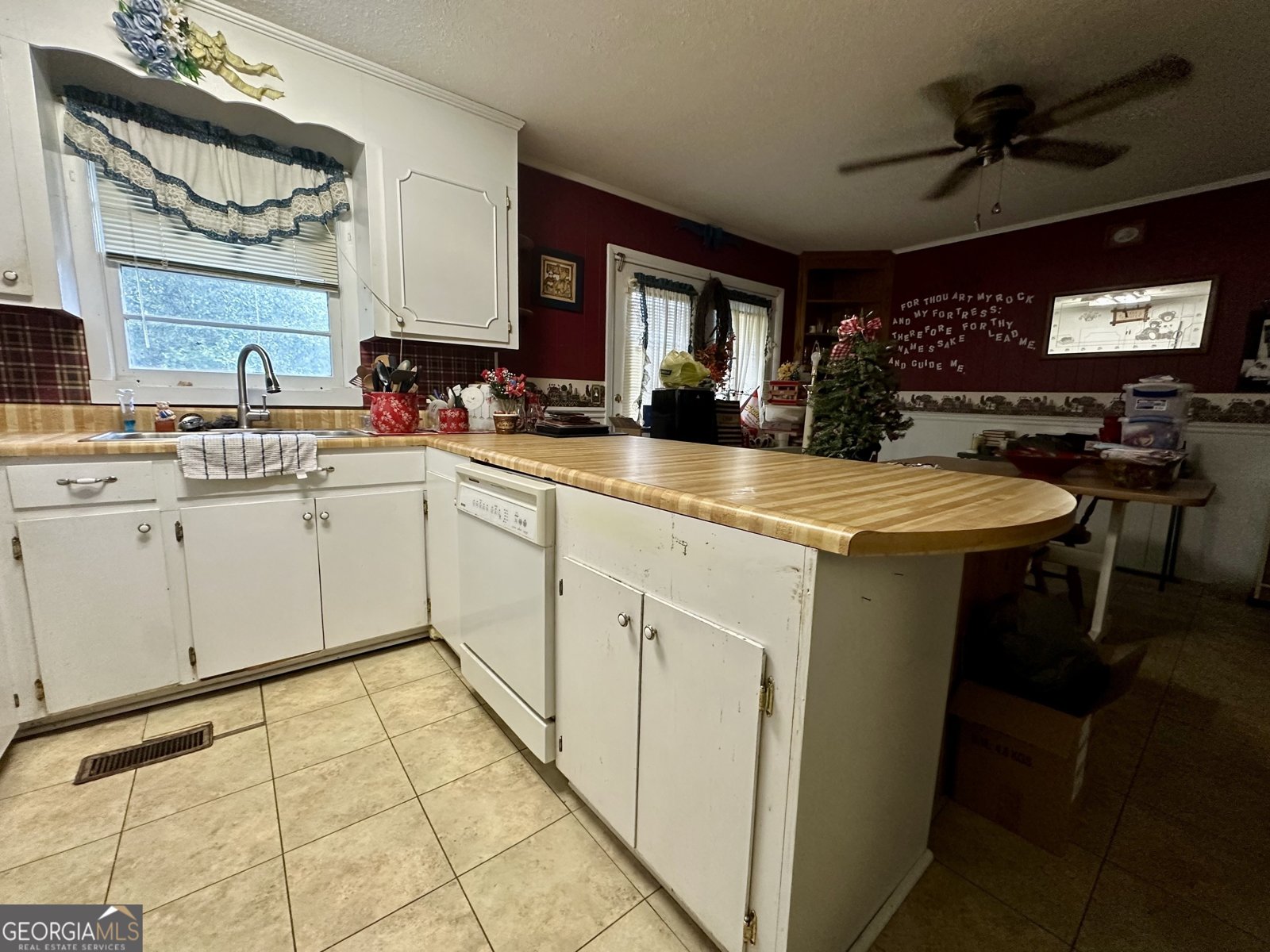 5533 Russell Avenue Eastman - 19