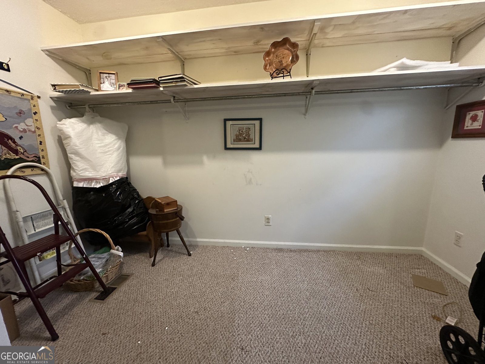 5533 Russell Avenue Eastman - 24