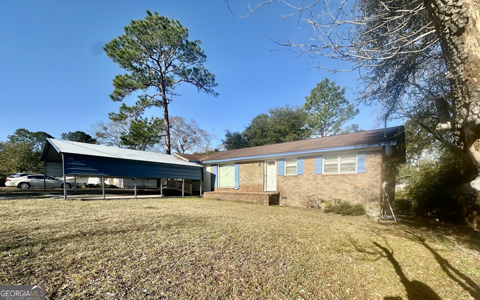 5533 Russell Avenue Eastman - 3