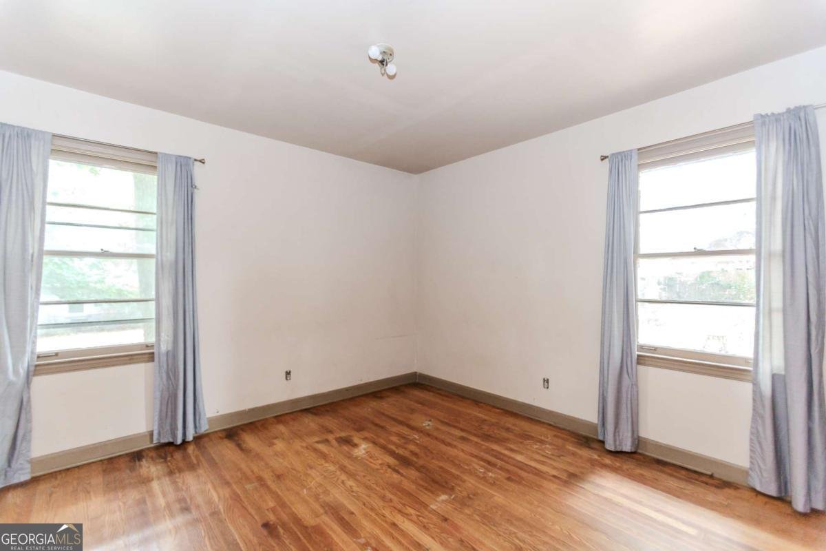 925 South Avenue Forest Park - 11