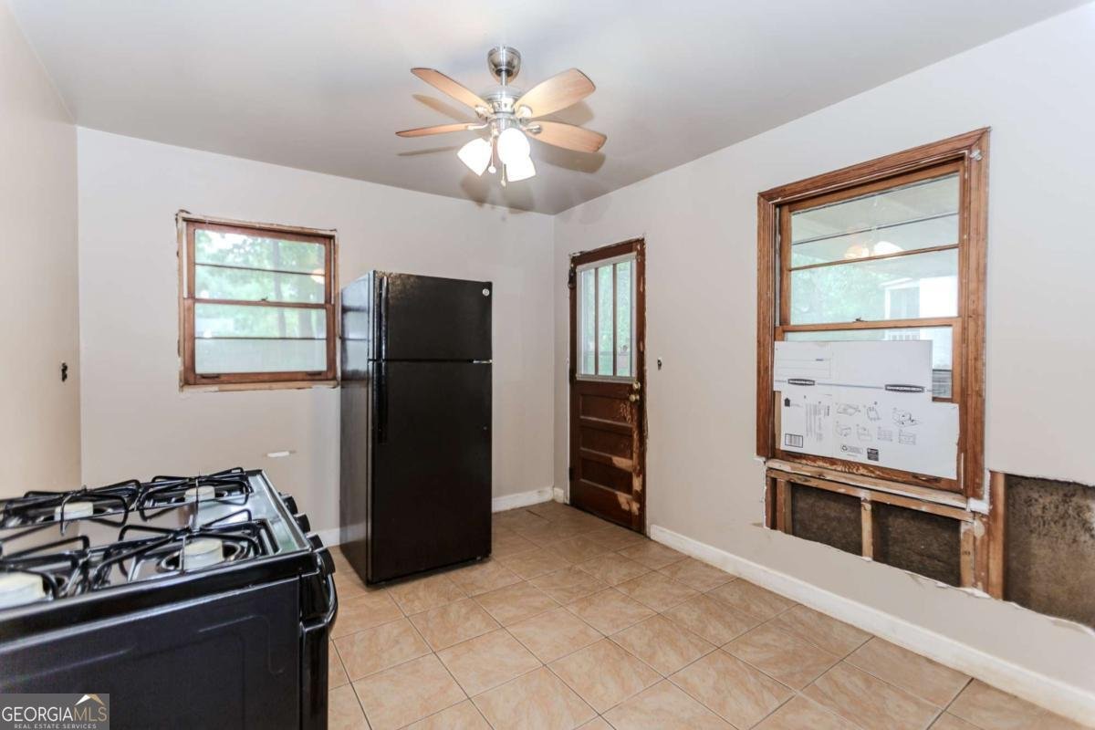 925 South Avenue Forest Park - 6