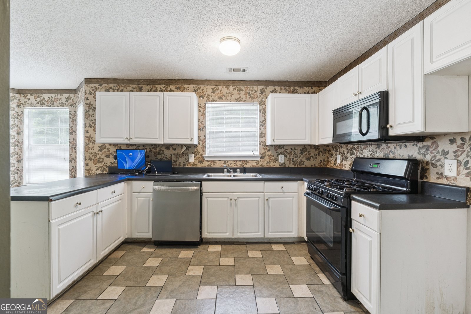 1593 Cutters Mill Drive Lithonia - 2