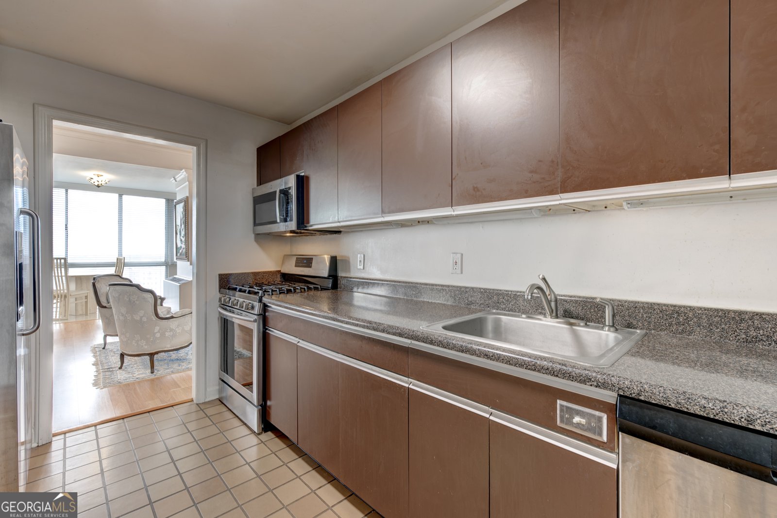 215 Piedmont Avenue Atlanta - 10