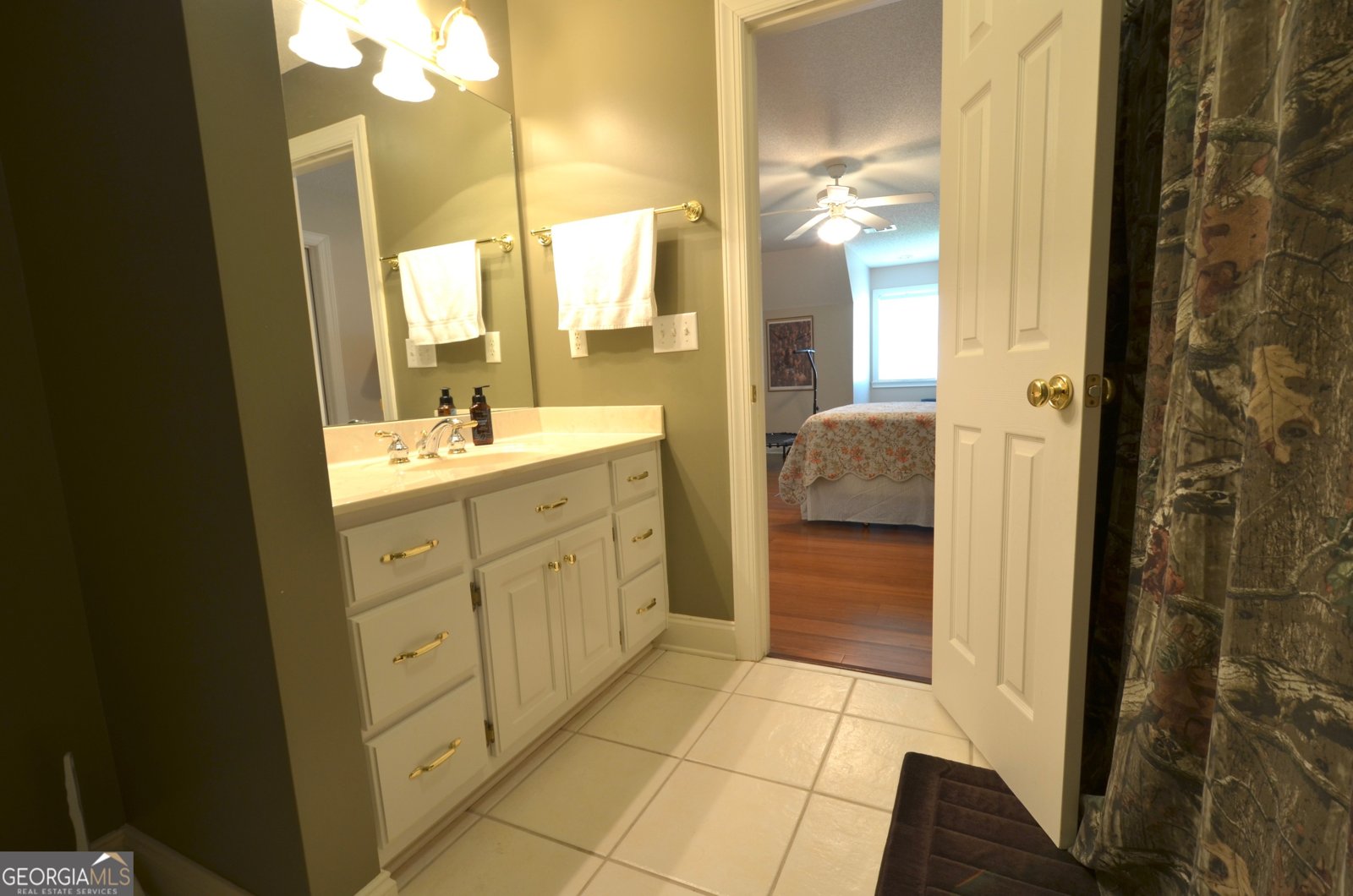 124 Pine Hill Drive Cochran - 34