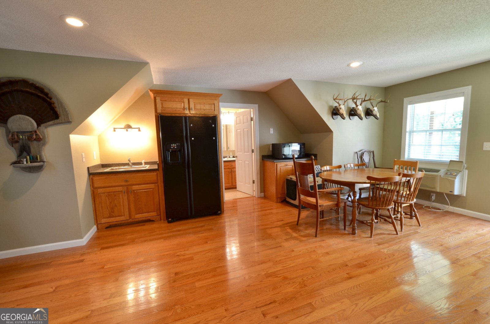 124 Pine Hill Drive Cochran - 45