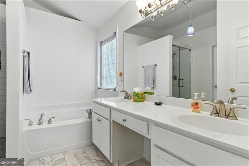 3744 CHRISTINE Street Kennesaw - 19