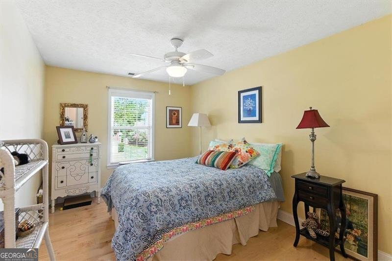 3744 CHRISTINE Street Kennesaw - 20