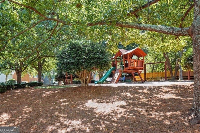 3744 CHRISTINE Street Kennesaw - 41