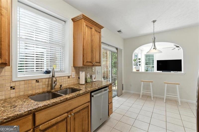 3744 CHRISTINE Street Kennesaw - 9