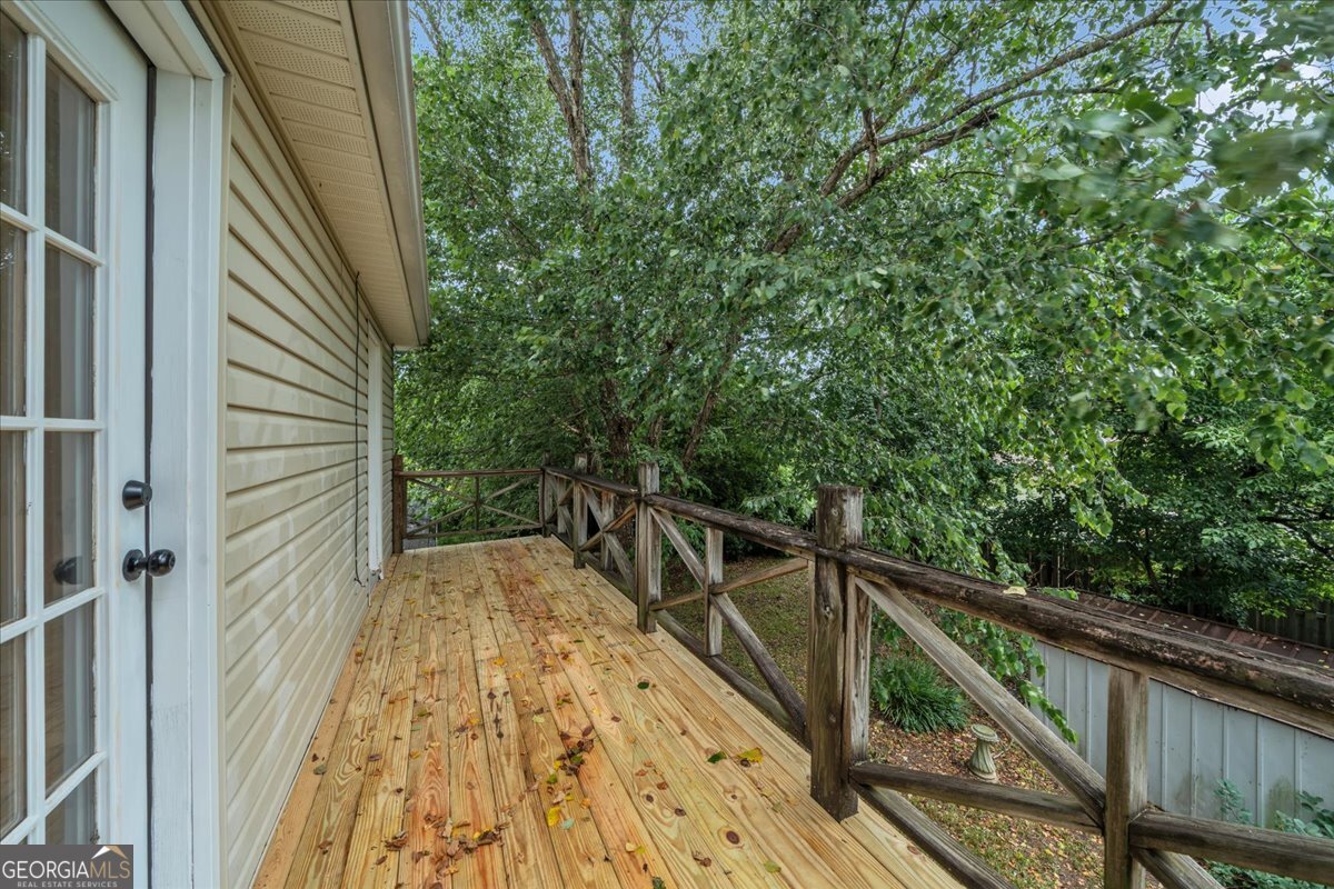 610 Maplewood Drive Bonaire - 32