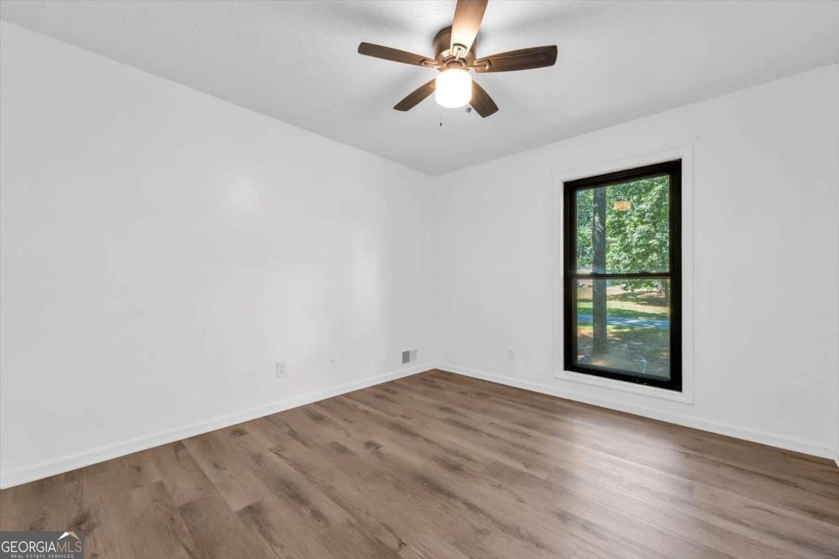 296 Grist Mill Lane Lawrenceville - 16