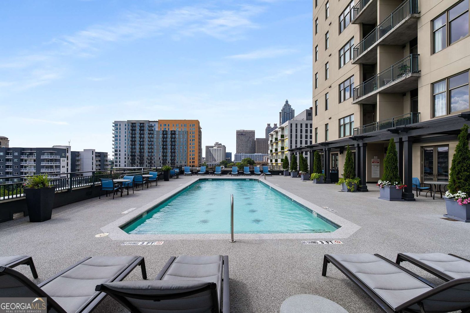 565 Peachtree Street Atlanta - 22