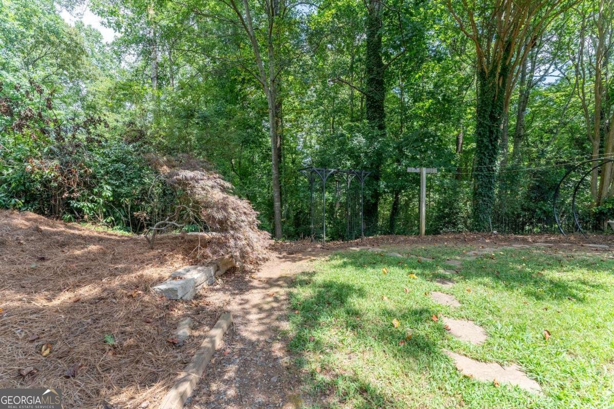 5404 Three Lakes Court Flowery Branch - 3