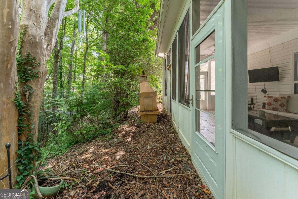 5404 Three Lakes Court Flowery Branch - 5