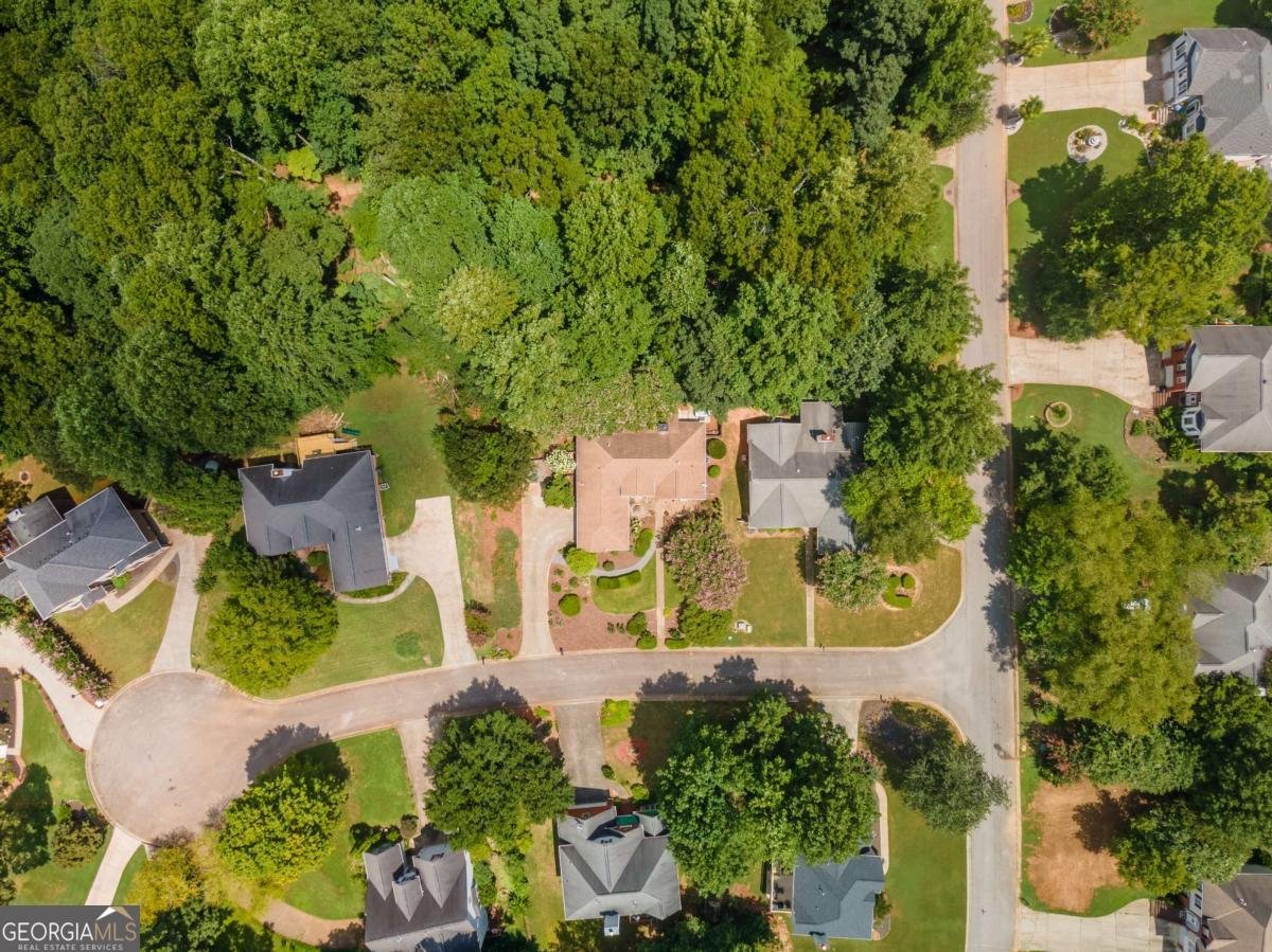 5404 Three Lakes Court Flowery Branch - 9