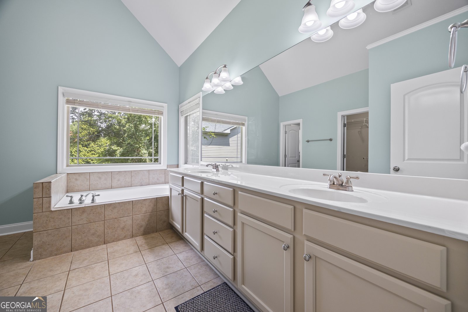 425 Wyndward Point Drive Hartwell - 23