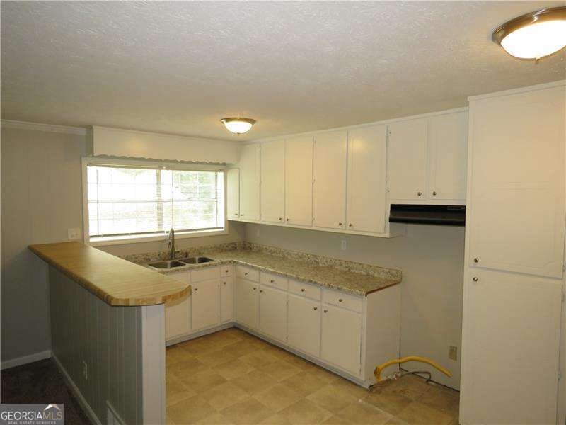 467 PINEBURR Lane Stone Mountain - 29
