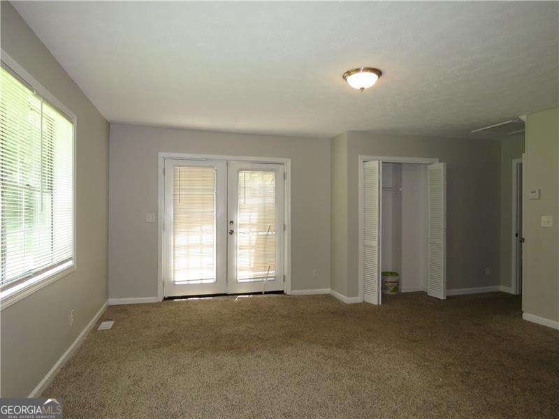 467 PINEBURR Lane Stone Mountain - 35