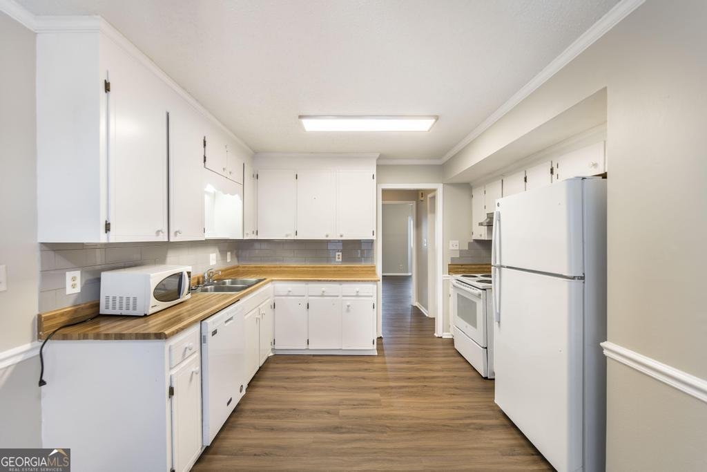 176 Springs Court Macon - 13