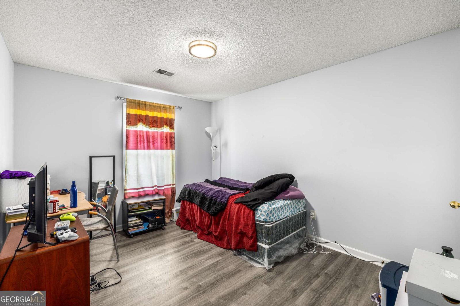 9136 Amberleigh Lane Riverdale - 68
