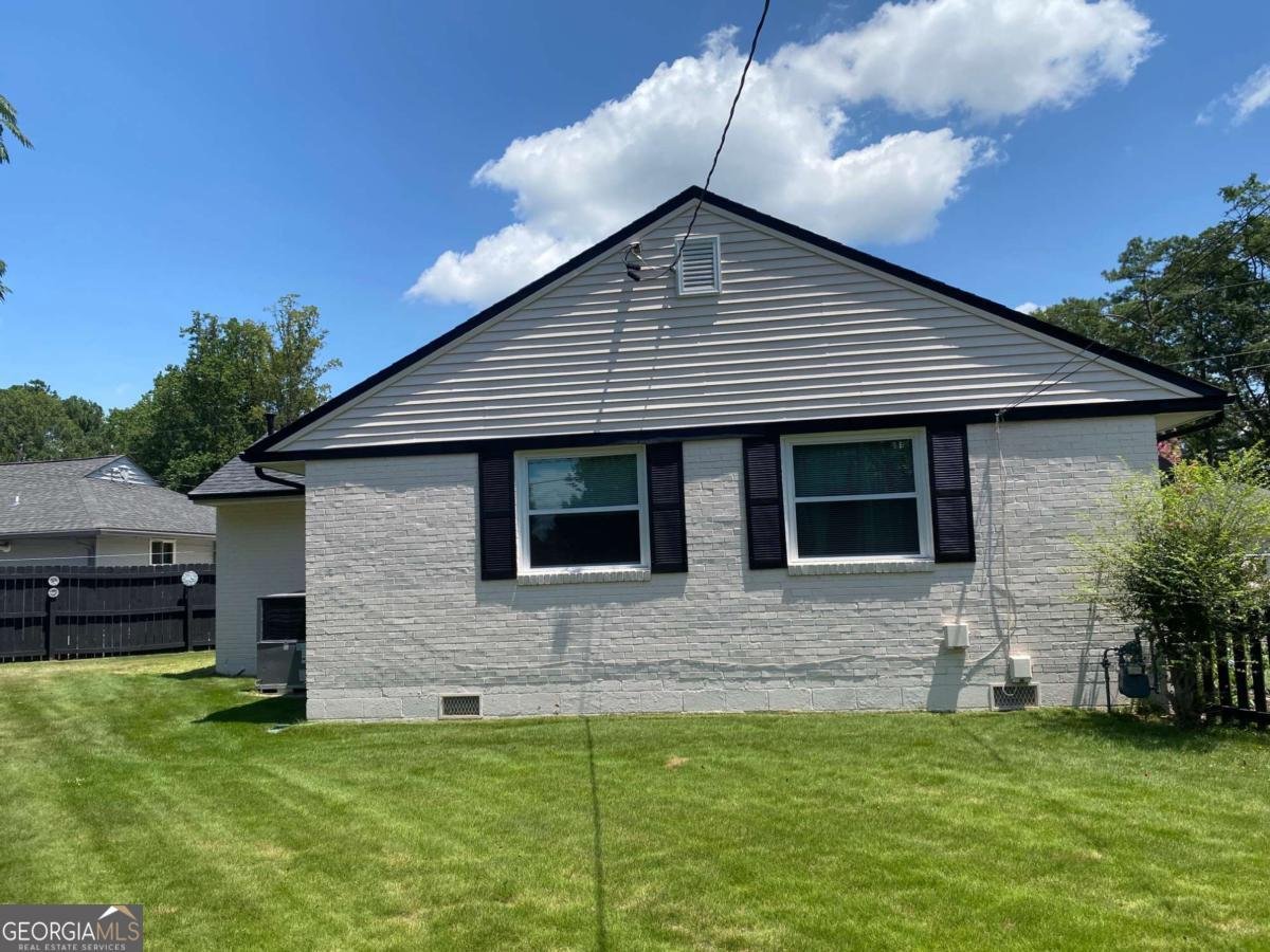 892 Wayland Court Smyrna - 2