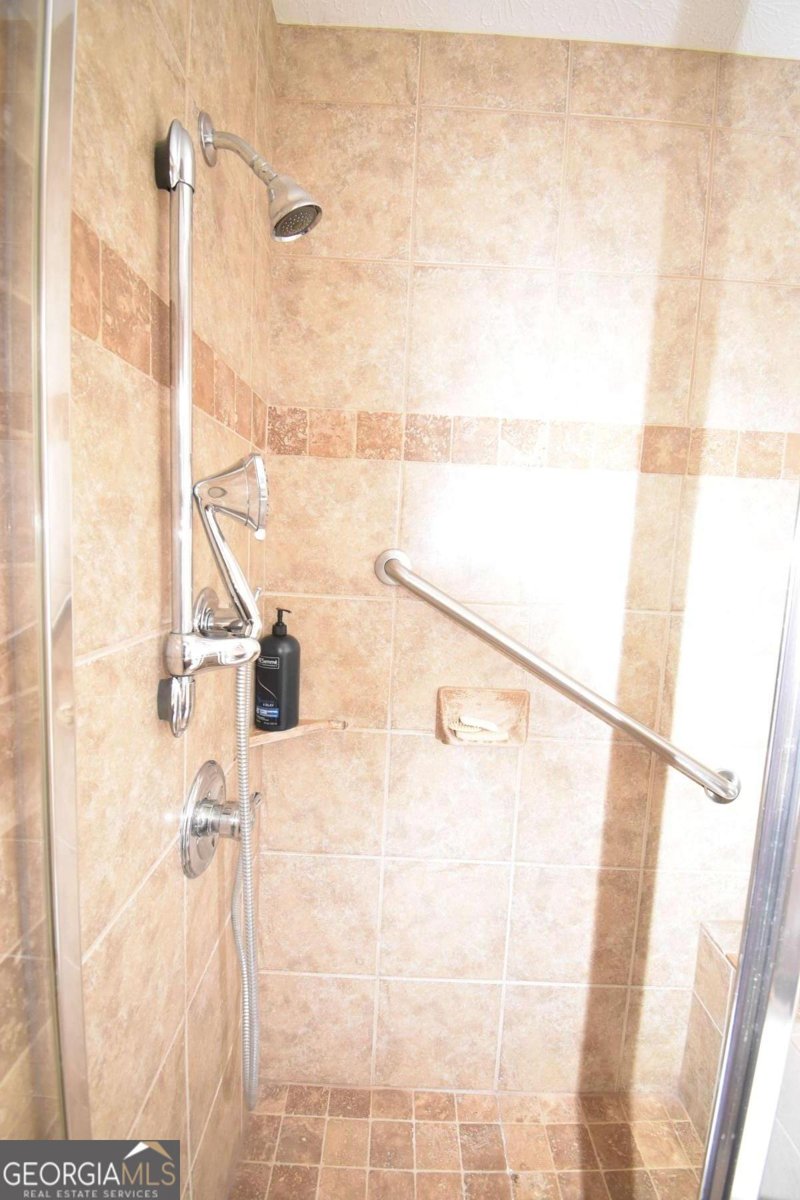 3178 Bailey Road Dacula - 23