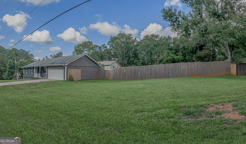 2795 Frank Lane Douglasville - 27
