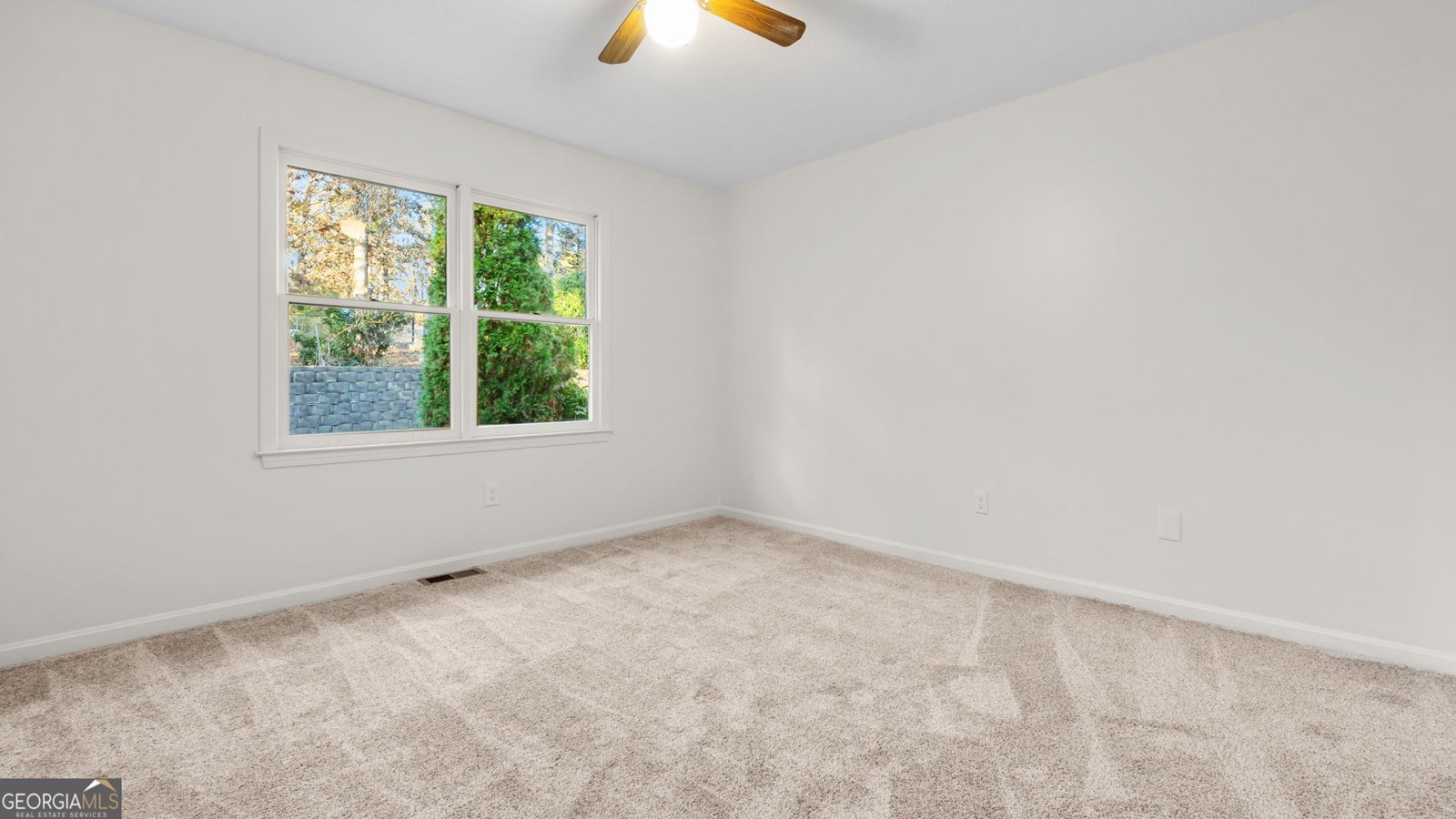 16 Timberwood Drive Silver Creek - 21