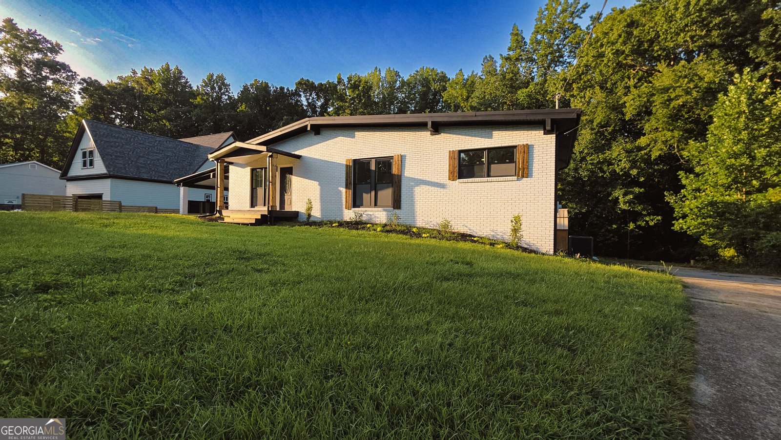 4547 Duncan Drive Sugar Hill - 2