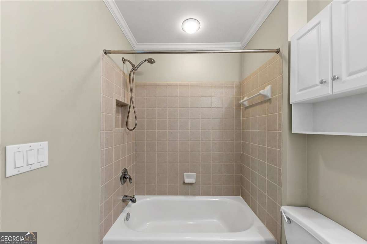 621 Vinings Estates Drive Mableton - 36