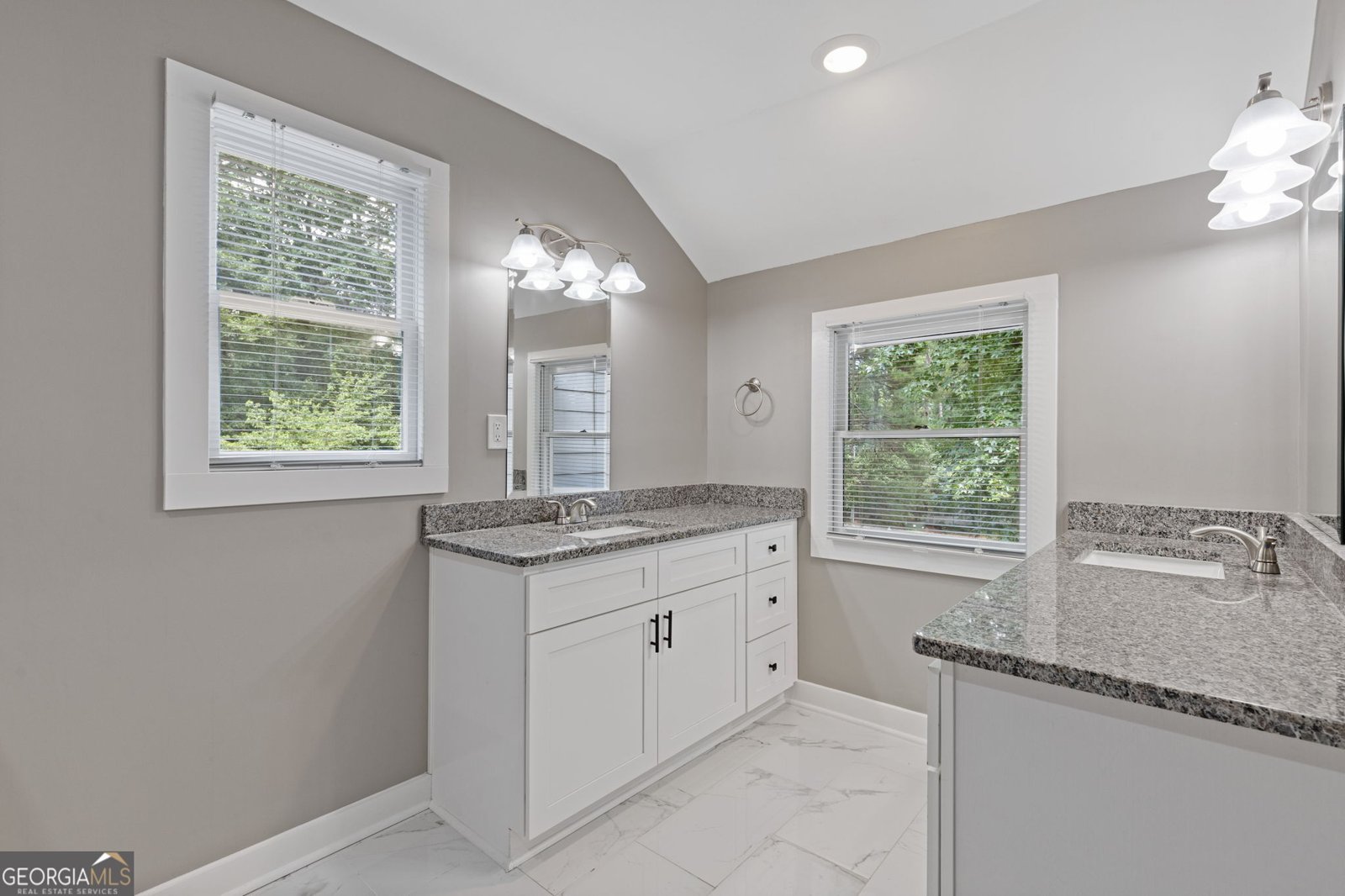 742 Mountain View Drive Stone Mountain - 27