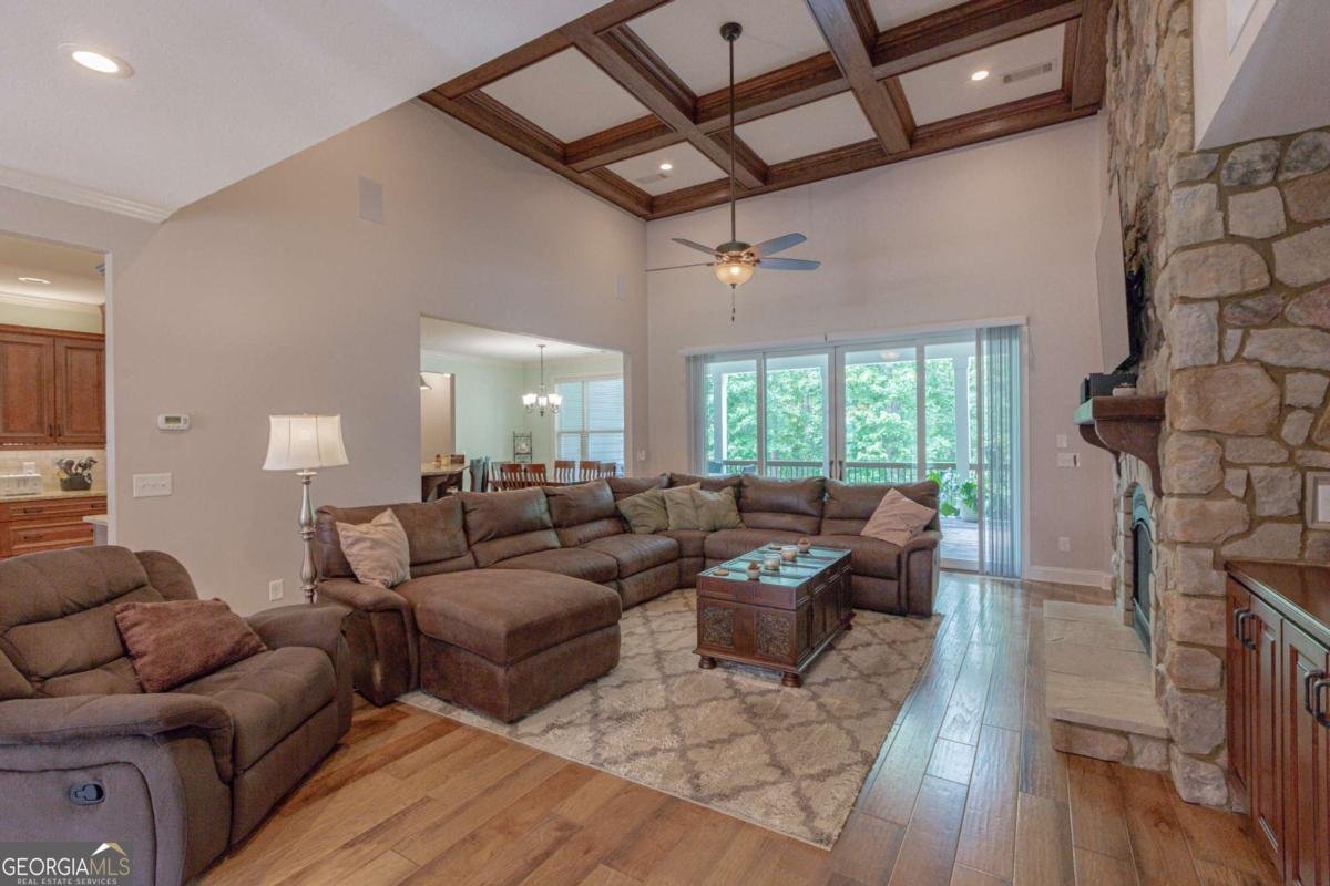 319 Beaconsfield Drive Sharpsburg - 18