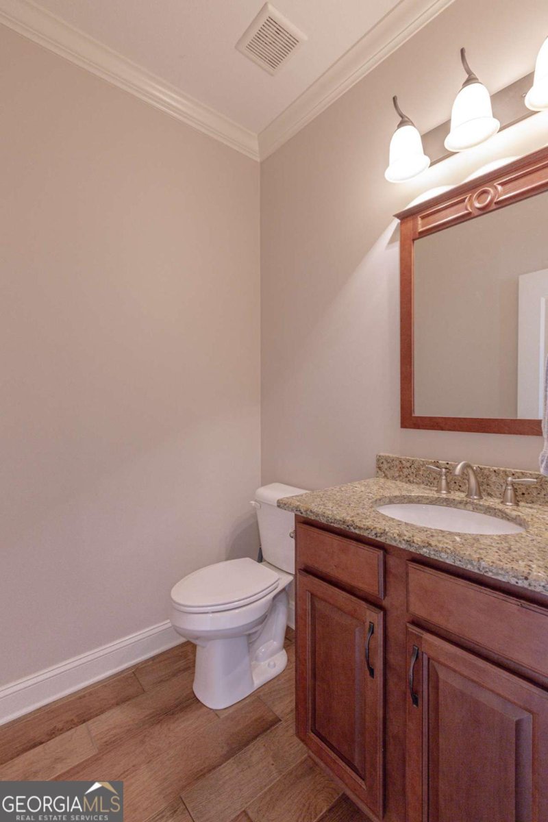319 Beaconsfield Drive Sharpsburg - 28