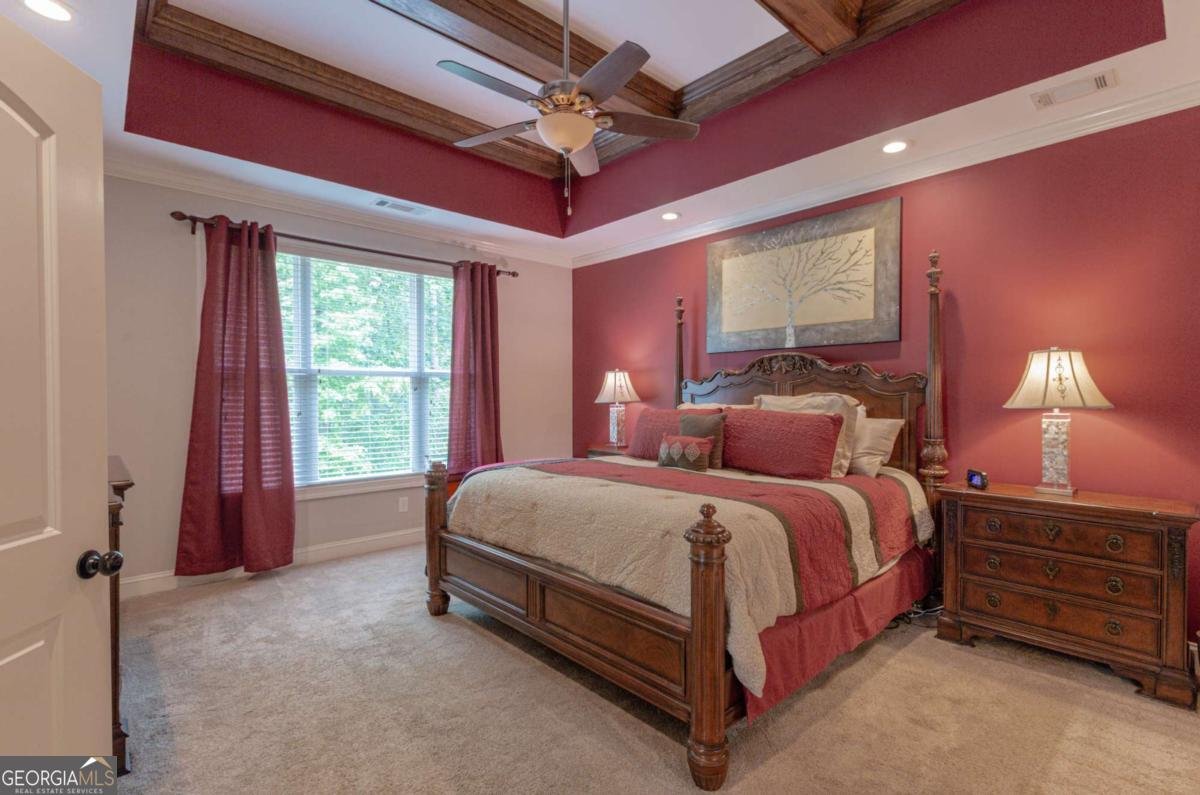 319 Beaconsfield Drive Sharpsburg - 33
